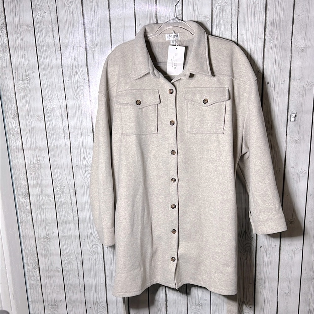 In the style Belted Shacket Size 22